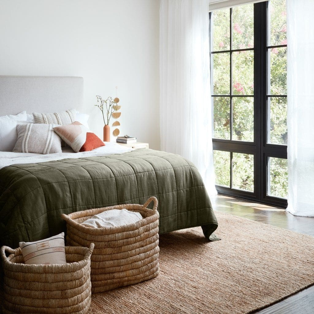 Customized rugs for bedroom: how to customize bedrooms for a restful rest
